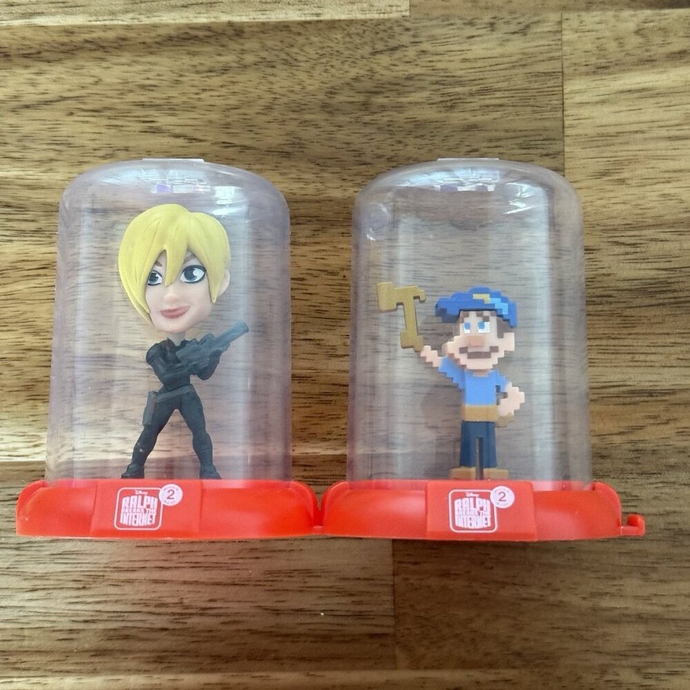 LOT OF 2 SERG CALHOUN AND FELIX RALPH BREAKS‎ THE INTERNET DISNEY DOMEZ 2"